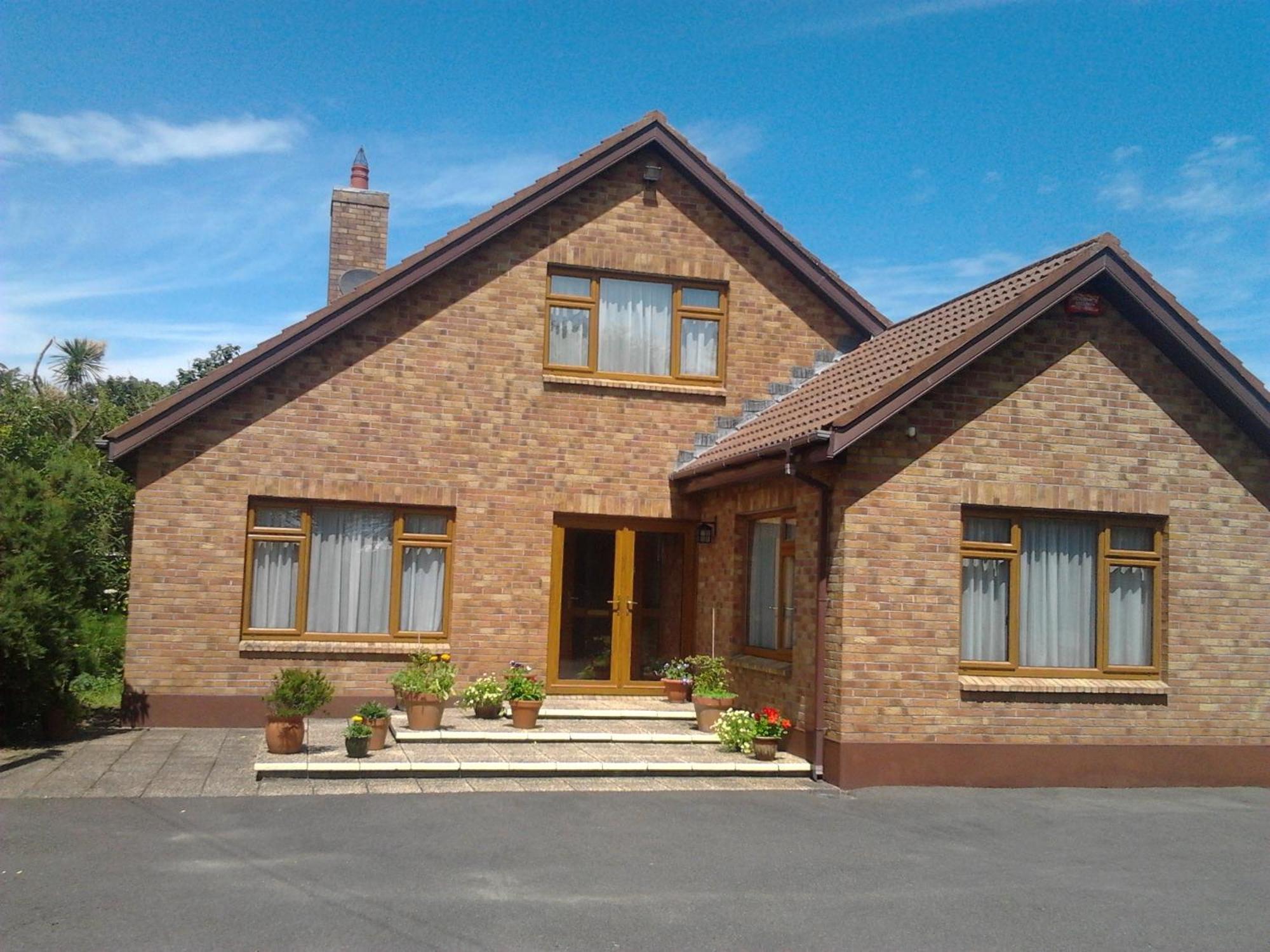 Rosslare Strand Rooms Only Accommodation Rosslare Harbour Exterior photo