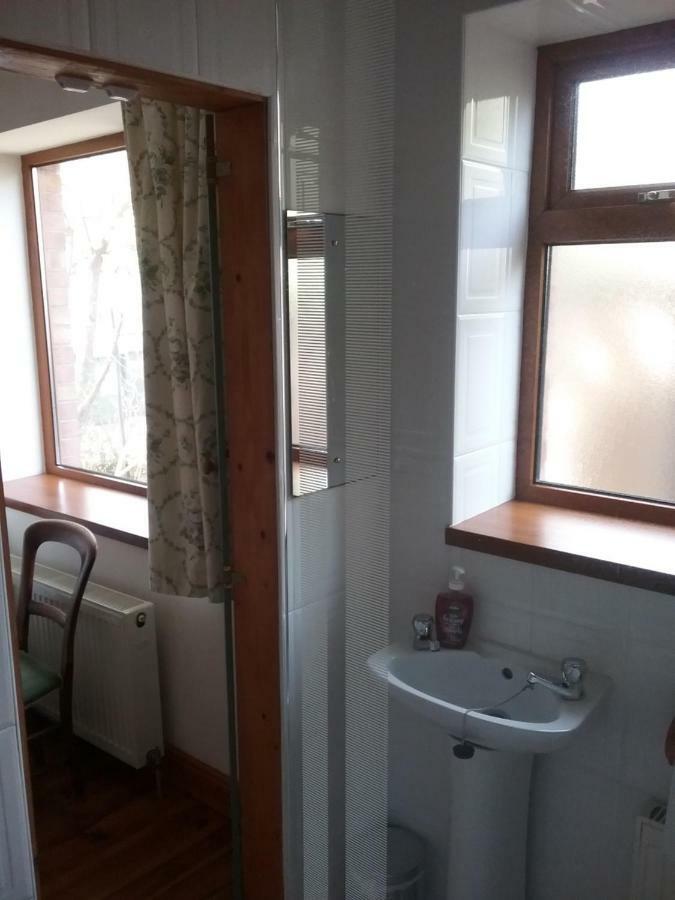Rosslare Strand Rooms Only Accommodation Rosslare Harbour Exterior photo